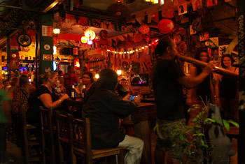 Happy Bar, Khaosan